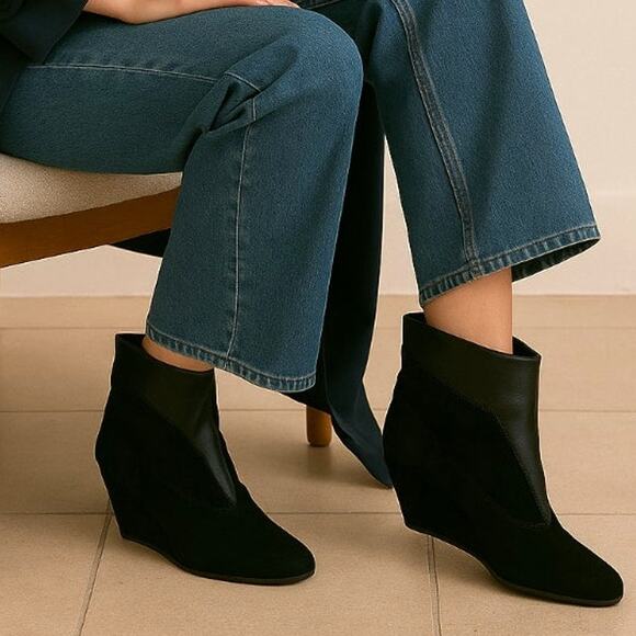 IRO 9 Suede Wedge Heel Leather Ankle Boots Slip On Almond Toe Booties Black 39 - Picture 1 of 8